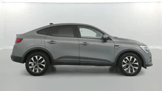 Renault Arkana tce 140 edc fap — photo 15