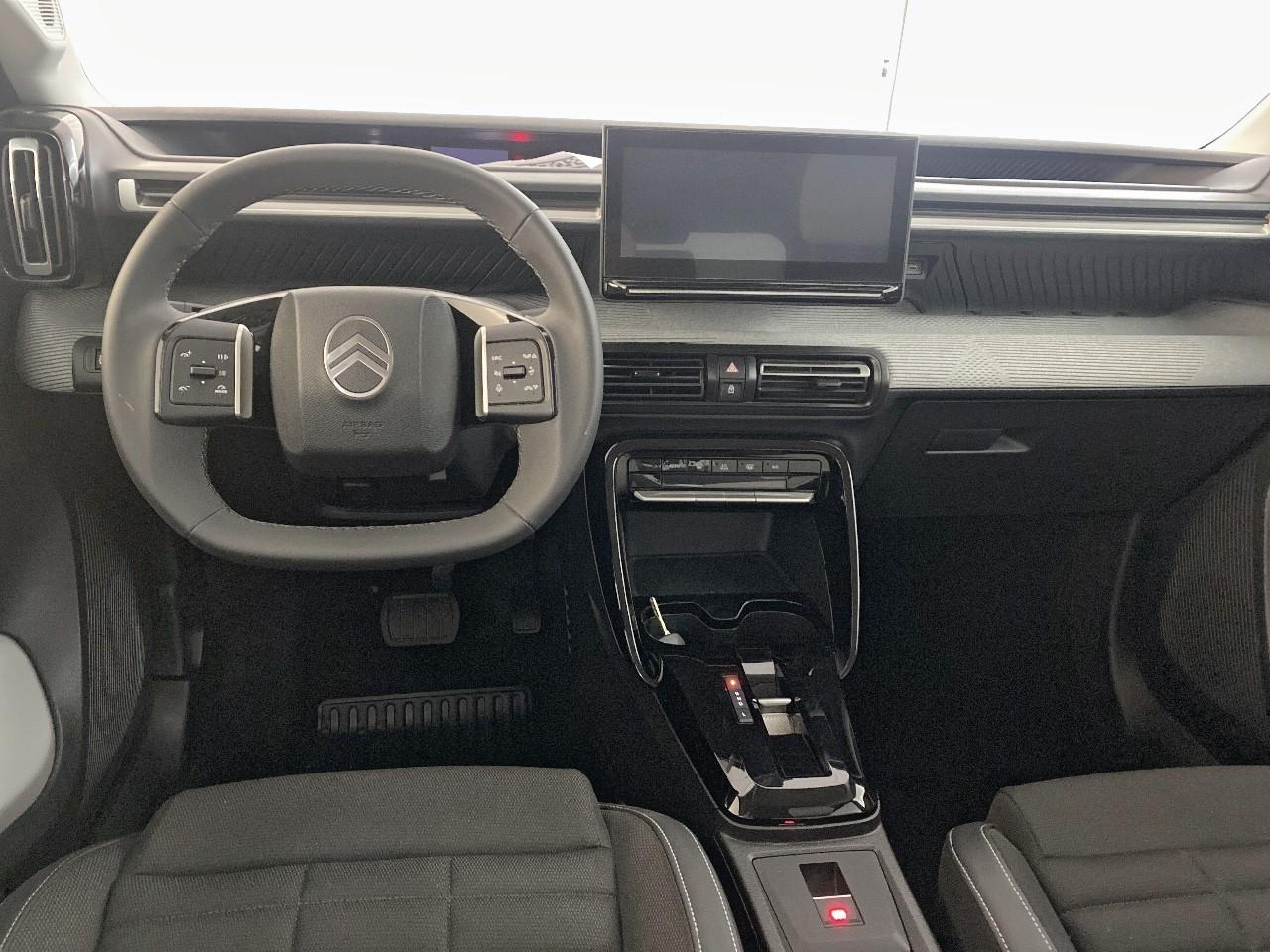 Citroën C3 Aircross hybride 145 ch aut max — photo 8