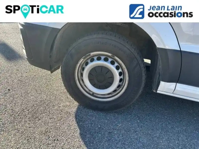 Volkswagen Crafter van 35 l4h3 2.0 tdi 140 ch bva — photo 13