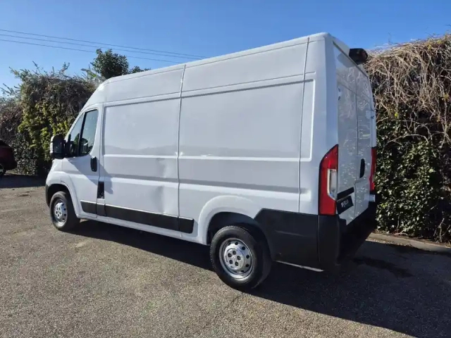 Citroën Jumper tole 35 l2h2 bluehdi 140 s&amp;s bvm6 — photo 22