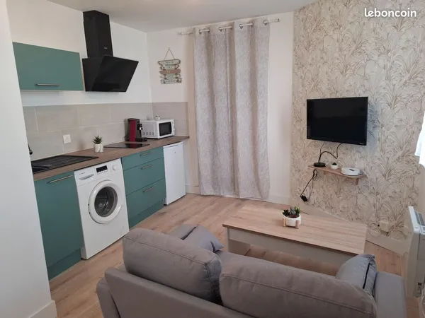 Immeuble rénové hyper-centre Niort : Superbe T3 avec balcon + T1bis - Clé en main