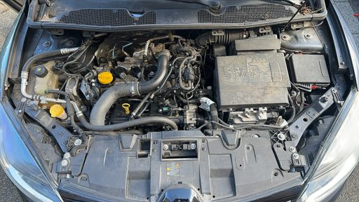 Renault Megane 1.2 TCe 115 - Limited – 2015 – 104500 km – Essence – Boîte Manuelle — photo 24