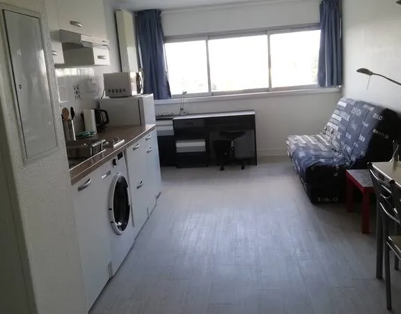 Studio 1 pièce 23 m²