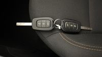 Dacia Sandero 1.0 TCe 90ch Stepway Essential — photo 16