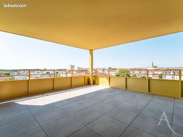 Appartement 5 pièces 155 m²