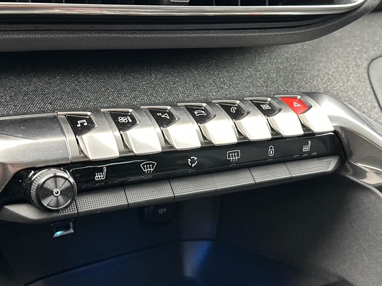 Peugeot 3008 puretech 130ch s&s eat8 allure pack — photo 27