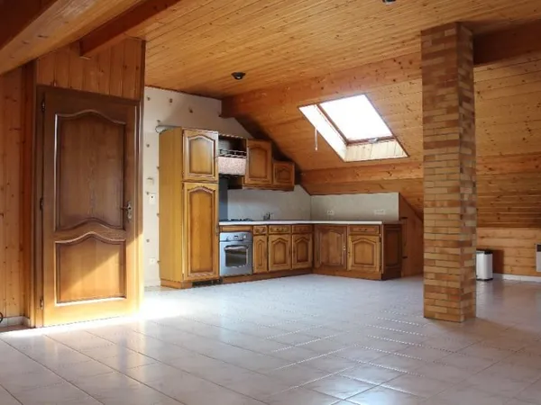 Appartement de 90m2 à louer sur Hundling