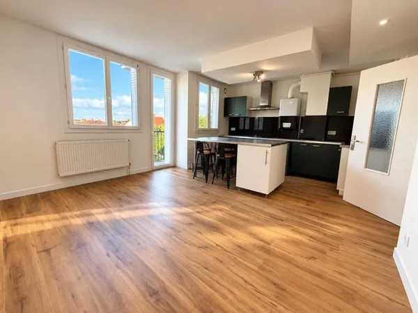 Toulouse Minimes | T4 de 70 m² entièrement rénové avec double balcon