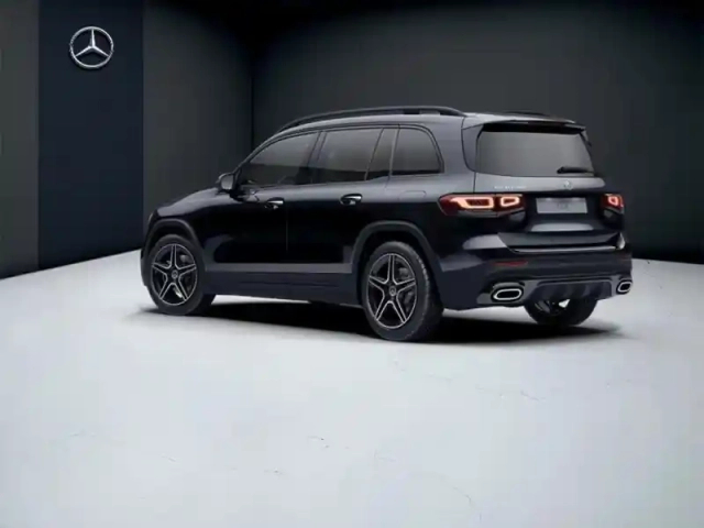 Mercedes Glb 200 d amg line — photo 3