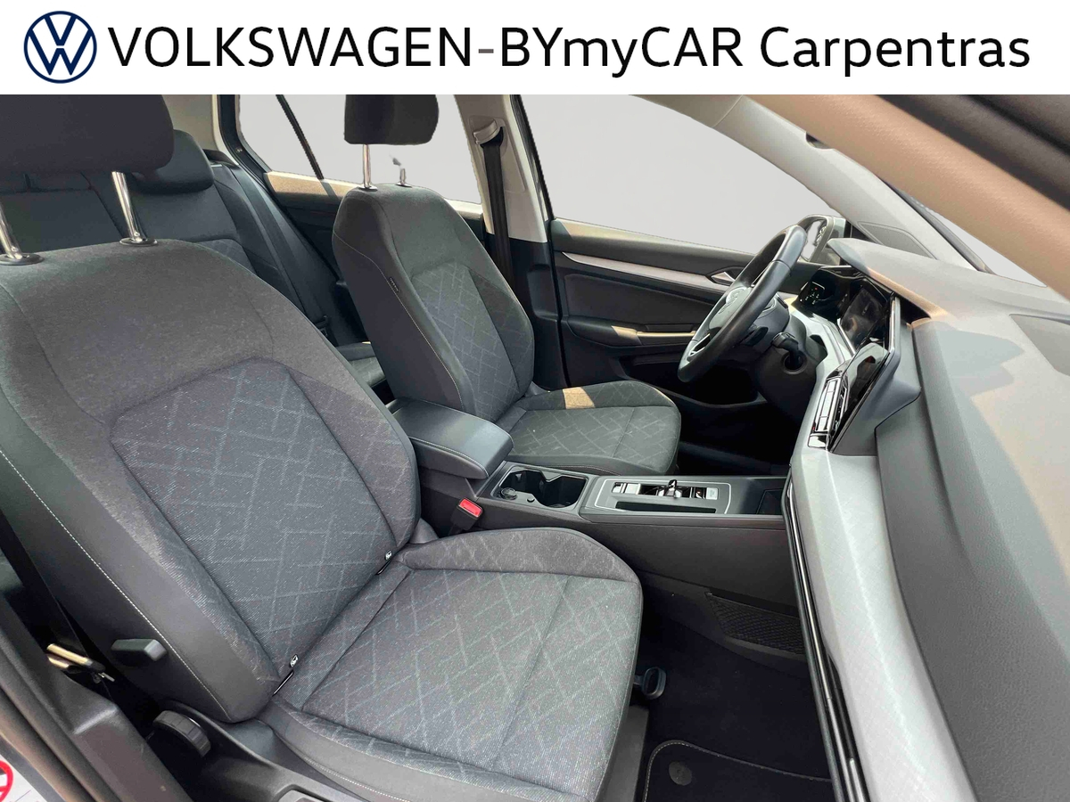 Volkswagen Golf 1.0 eTSI OPF 110 DSG7 — photo 27