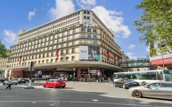 Bureaux 234 m²