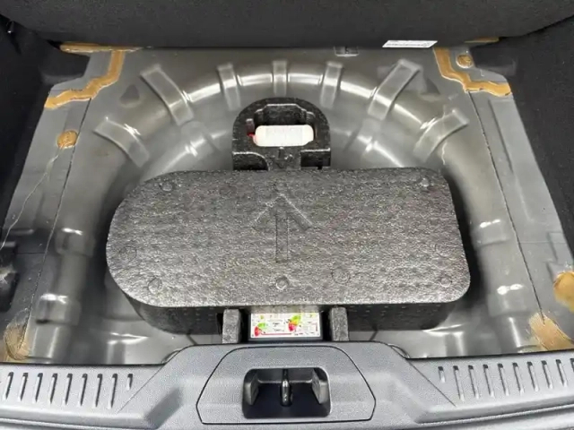 Ford Focus 1.0 flexifuel mhev 125ch titanium design — photo 10