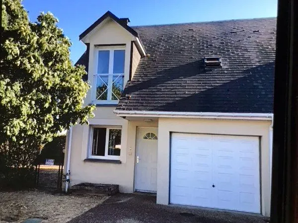 Maison 3 chambres avec jardin et garage Oissel