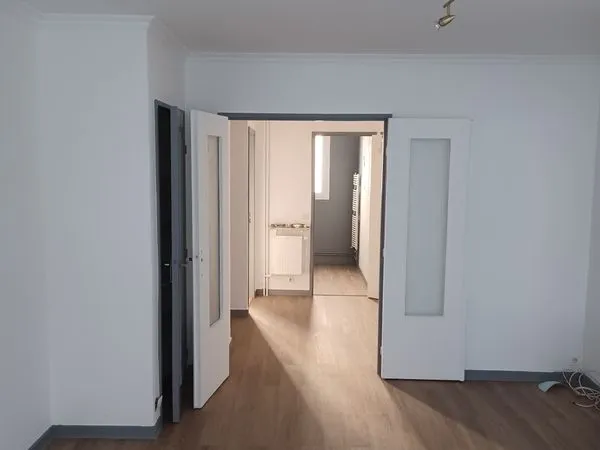 T3 64 m² rénové + garage - Secteur Fauriel - 720 CC