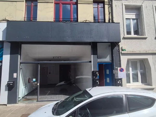 A louer local commercial 40m² avec sous sol 📍 Centre ville Carvin 📍 Libre rapidement