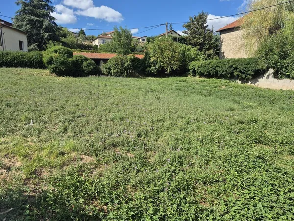 Beaux Terrains, 528-764m², secteur calme et orienté Sud