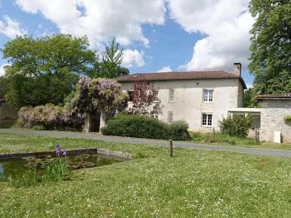 Ensemble immobilier 10 min Périgueux