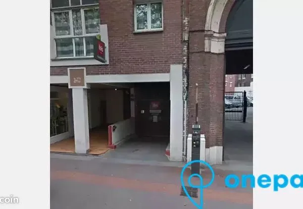Parking/box 12 m² ROUBAIX