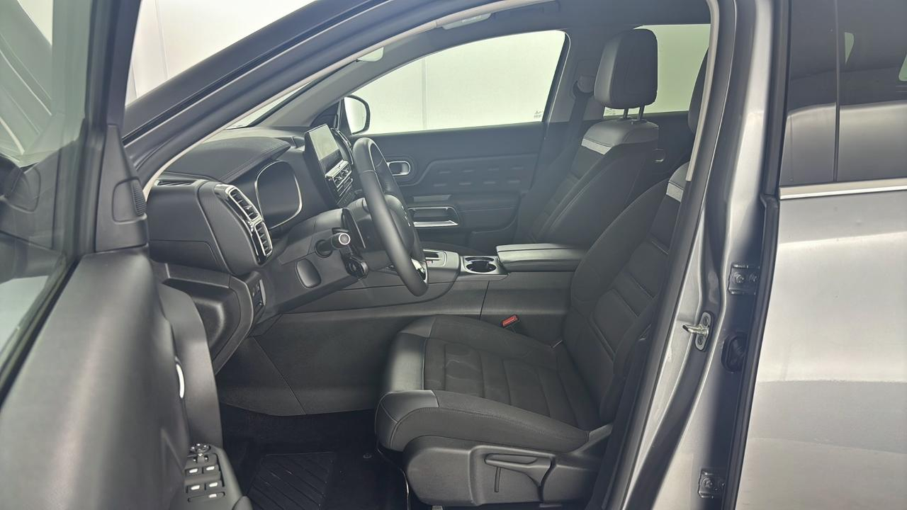 Citroën C5 Aircross hybride rechargeable 225 e-eat8 c-series — photo 20