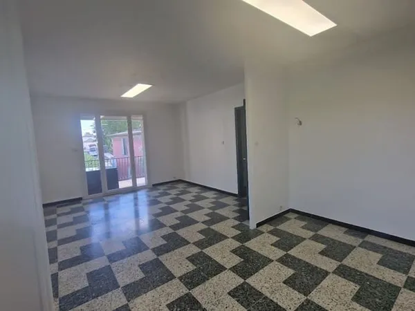 Bureau 28 m²