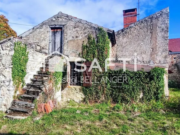Charme de l'ancien & potentiel exceptionnel à Saint-Bonnet-de-Rochefort !