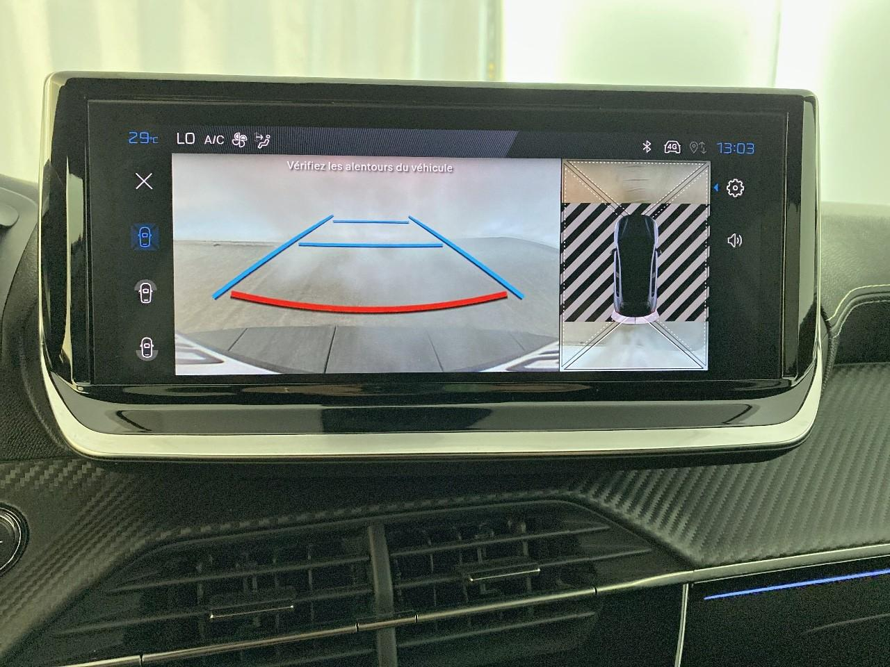 Peugeot 208 hybrid 110 e-dcs6 gt — photo 15