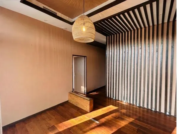 Local commercial 72 m²