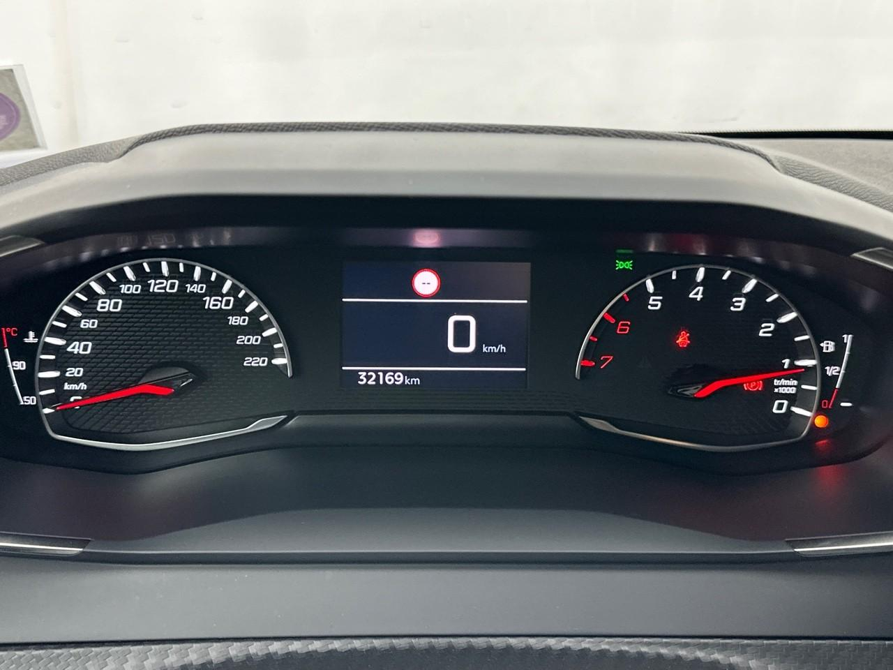 Peugeot 208 puretech 100 s&s bvm6 allure — photo 21