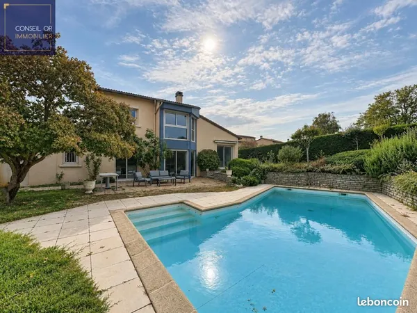 Maison 5 pièces 125 m²