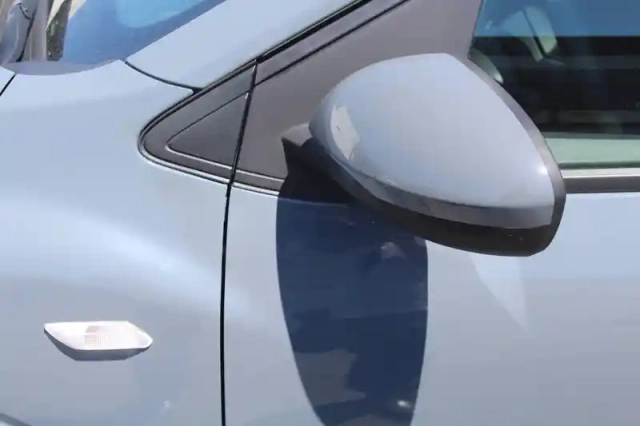 Dacia Sandero eco-g 100 — photo 10