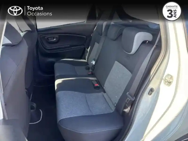 Toyota Yaris 110 vvt-i design y20 cvt 5p my19 — photo 12