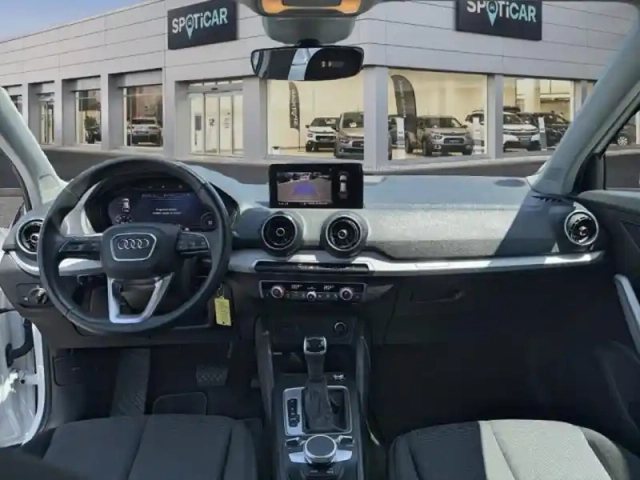 Audi Q2 35 tfsi 150ch advanced s tronic 7 — photo 8