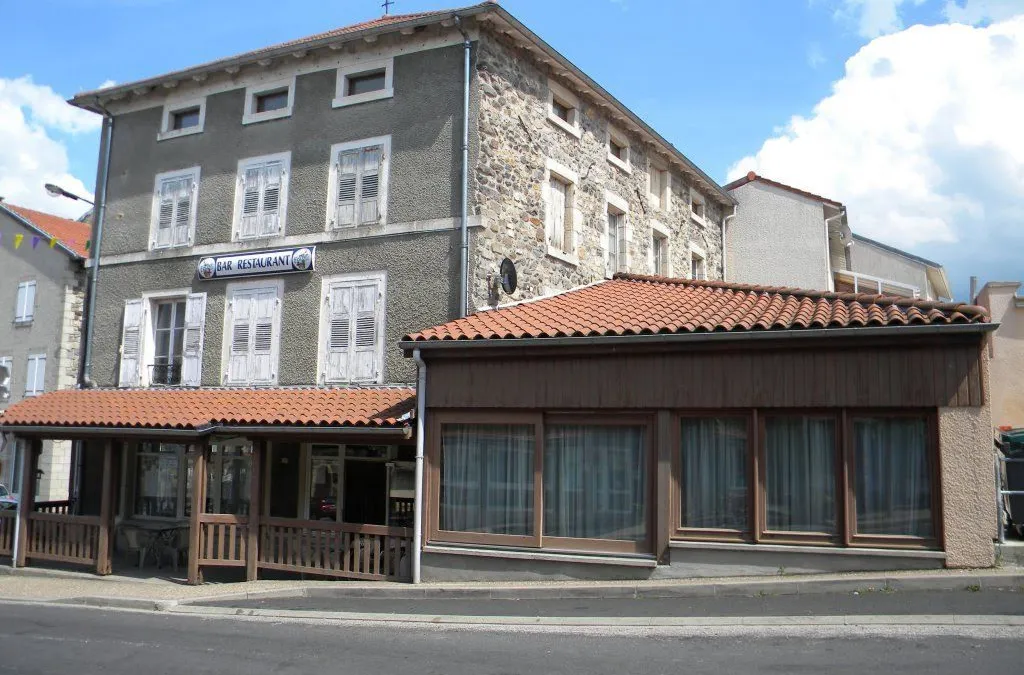 Photo 1