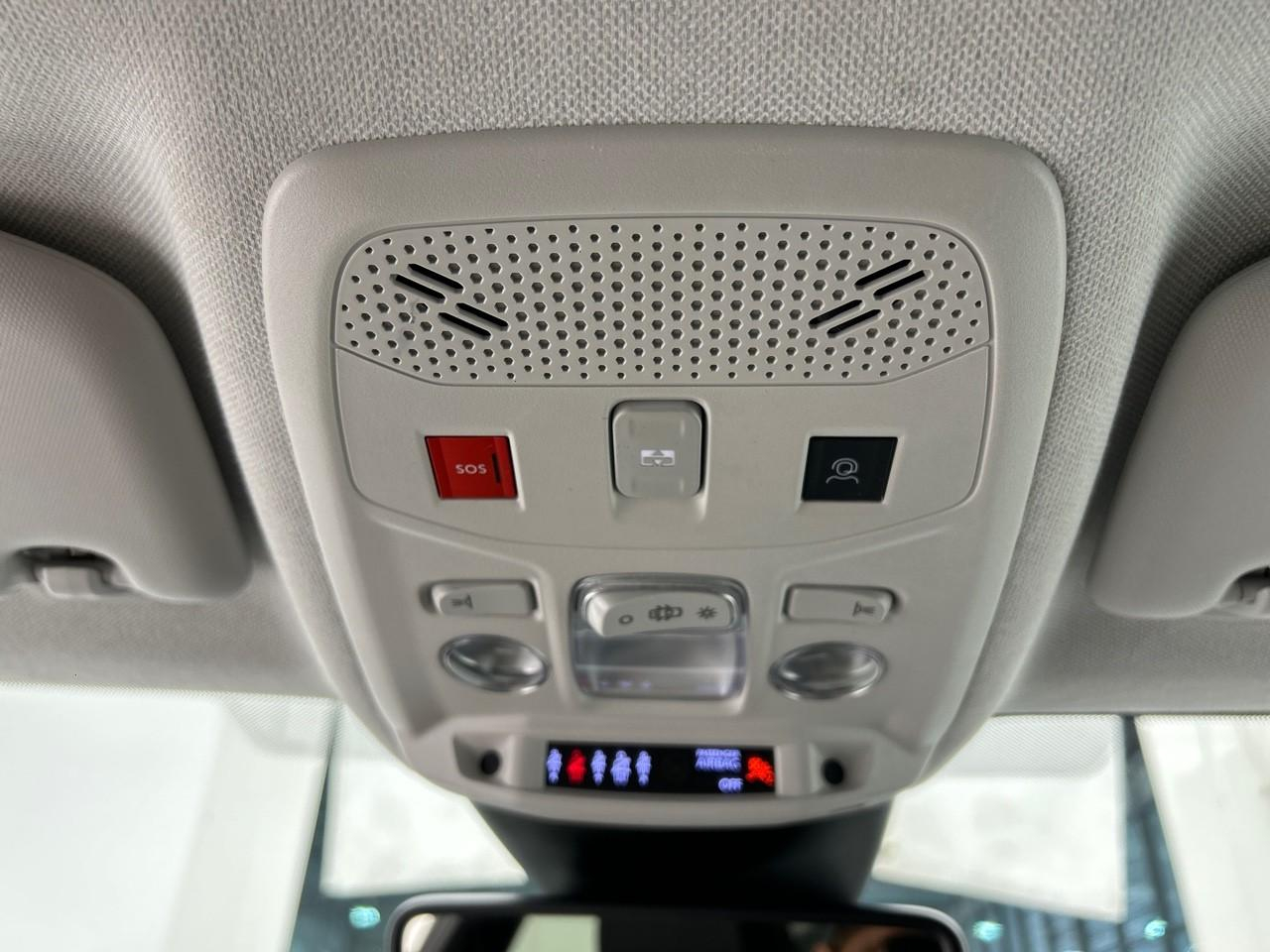 Citroën C4 X e-c4 x 136 ch automatique shine — photo 26