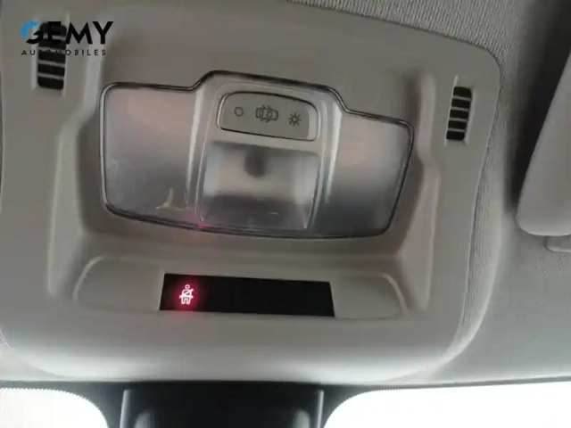 Citroën C3 puretech 83 s&amp;s bvm5 — photo 16