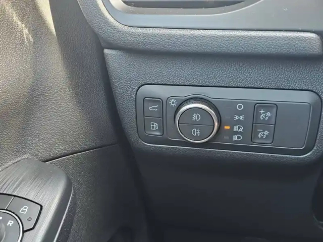 Ford Kuga 2.5 duratec 225 phev powershift — photo 85