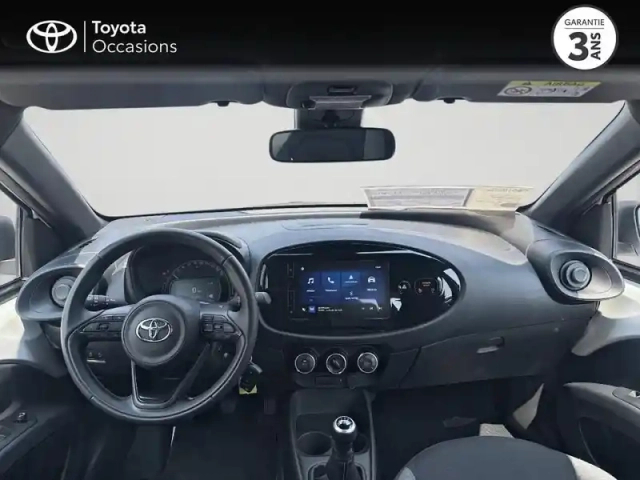 Toyota Aygo X 1.0 vvt-i 72ch dynamic my24 — photo 8