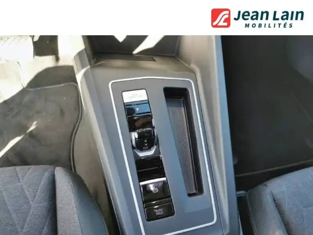 Volkswagen Golf 1.5 ehybrid 204 dsg6 — photo 44