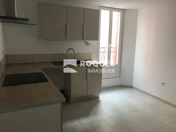 Lodève, appartement T3 au 1er étage
