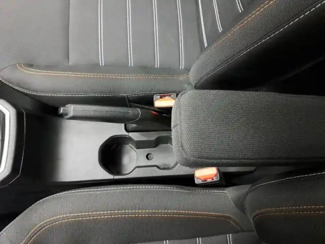 Dacia Sandero eco-g 100 — photo 29