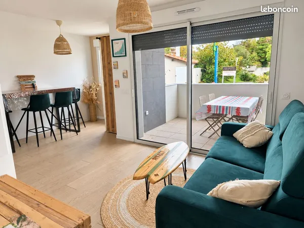 Studio 27 m² - Emplacement idéal face au BAB 2