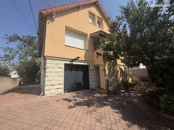 Maison 6 pièces 120 m²