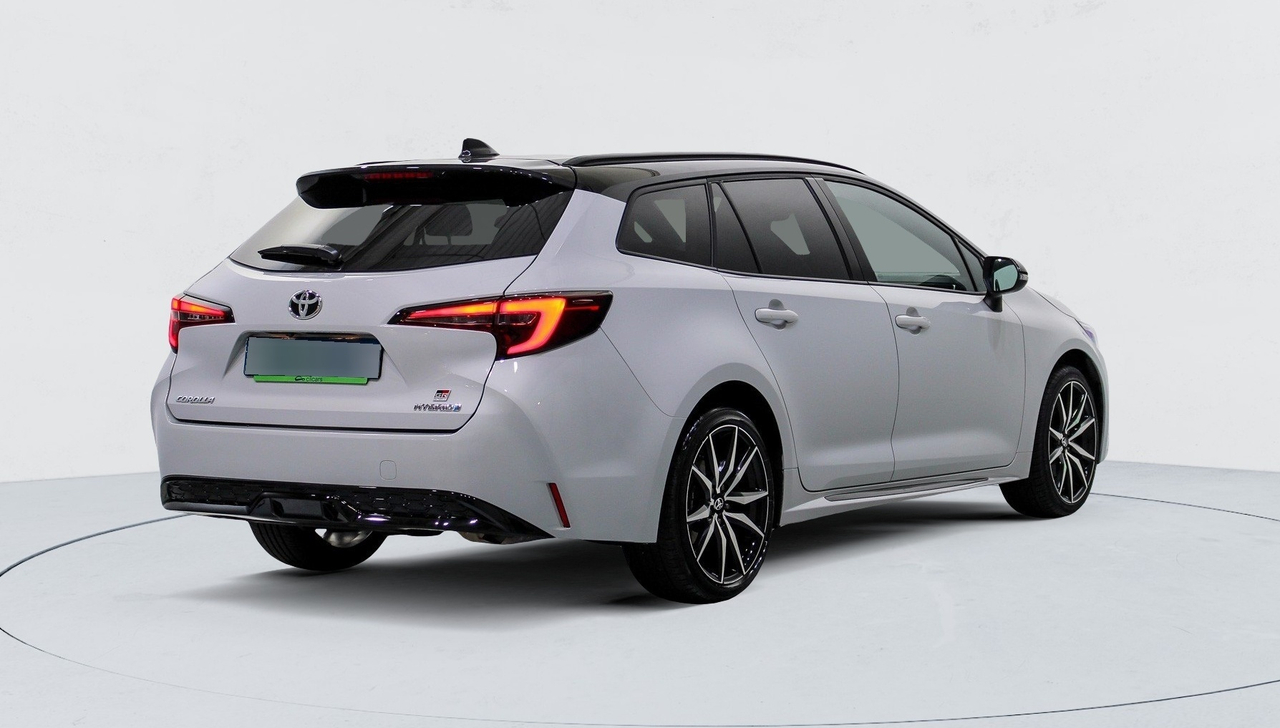 Toyota Corolla Touring Sports — photo 5