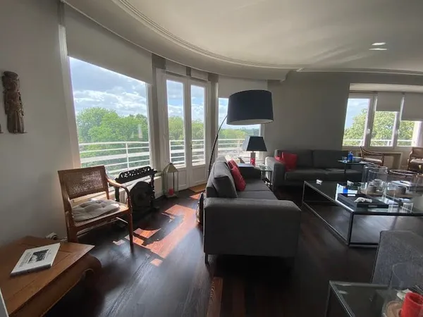 Appartement 5 pièces 169 m²