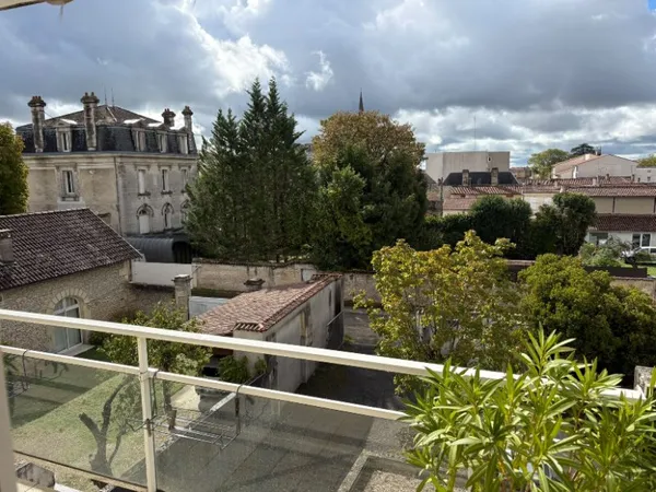 Appartement 5 pièces 104 m²