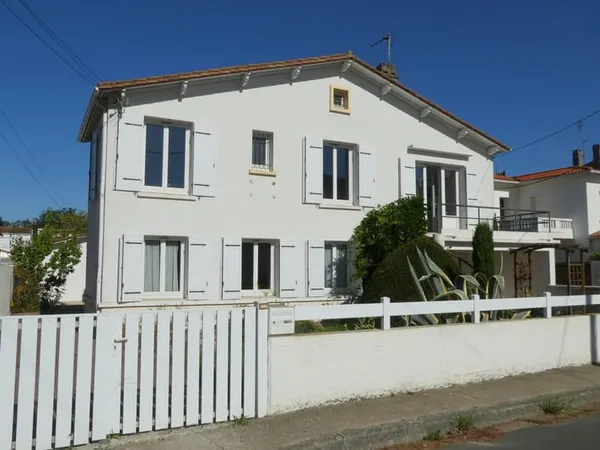 Royan proche centre - Maison 7 pièces 132 m²