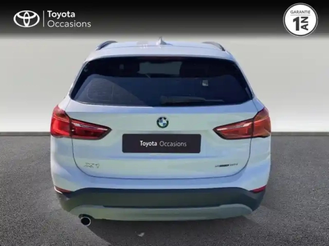 Bmw X1 sdrive18ia 140ch business design dkg7 euro6d-t — photo 8