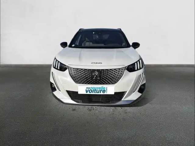 Peugeot 2008 electrique 136 ch — photo 2