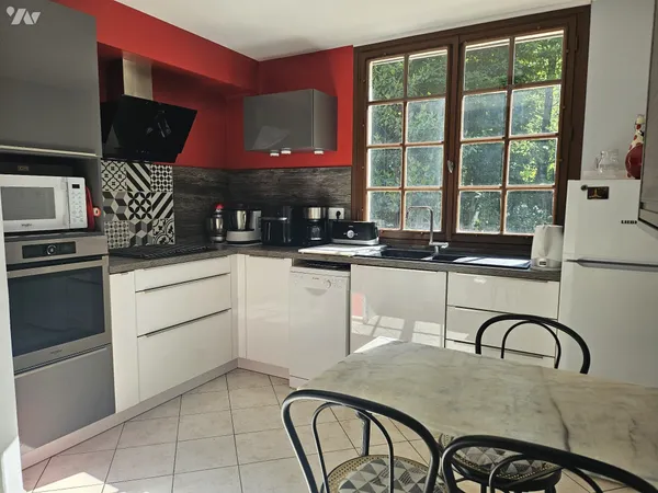 Maison 5 pièces 158 m²
