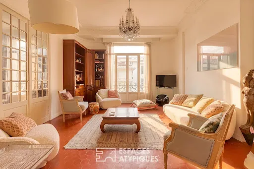 Appartement 6 pièces 151 m²